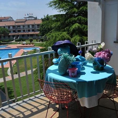 Residence Selenis Bilocale Vista Piscina - Agenzia Cocal Caorle Extérieur photo